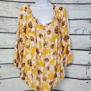 Maurices Women’s Plus Size 2X Yellow Floral Peasant Blouse Crochet Sleeve Detail